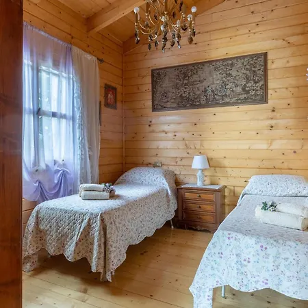 2 Bedroom Lovely In *