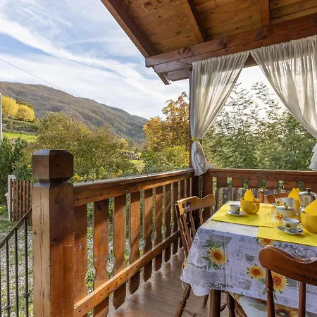 Σπίτι διακοπών 2 Bedroom Lovely In